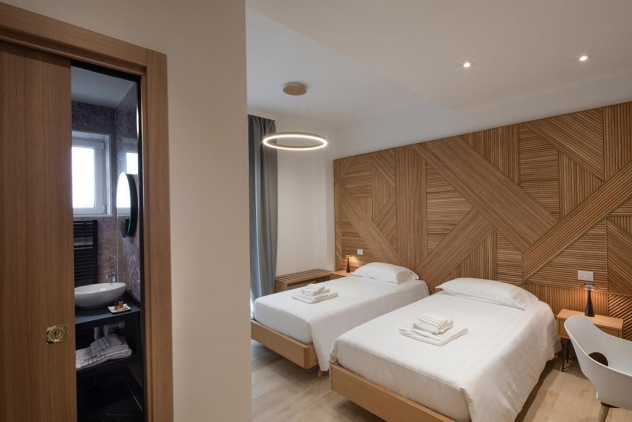 Ophelia Hotel Cazzago San Martino Luaran gambar