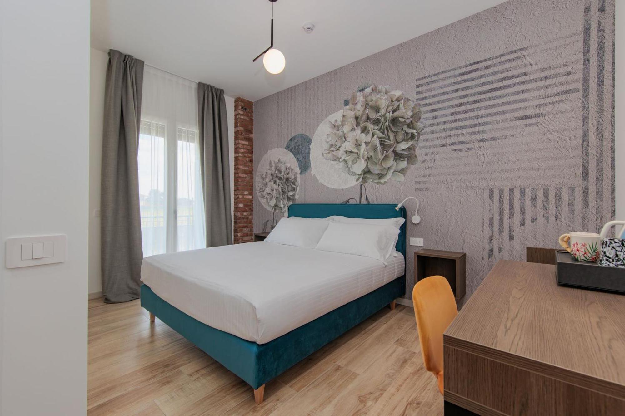 Ophelia Hotel Cazzago San Martino Luaran gambar